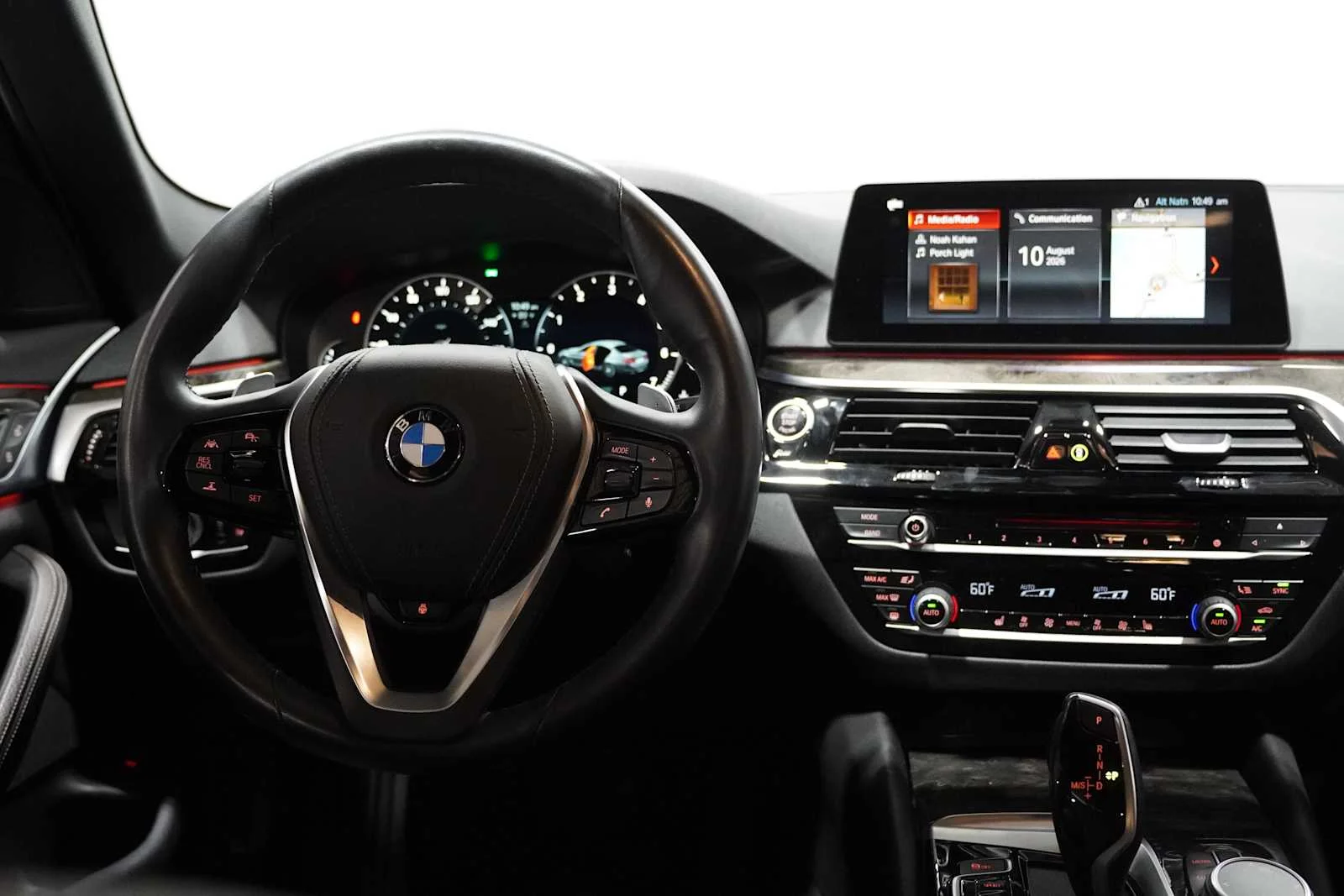 Used 2019 Black Sapphire Metallic BMW 540i xDrive image 24