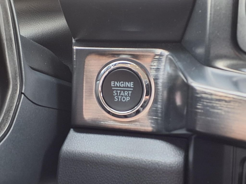 New 2026 Carbonized Gray Metallic Ford F-350® Lariat® image 20