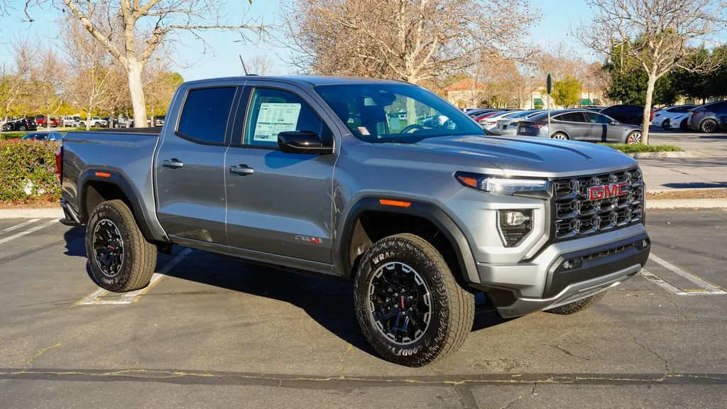 New 2026 Sterling Metallic GMC AT4 image 6
