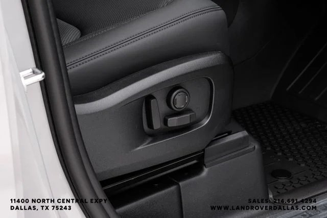 New 2026 Borasco Grey Land Rover S image 41