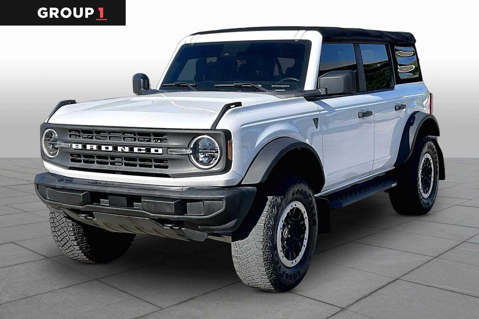 2022 Ford Bronco 4-Door Base