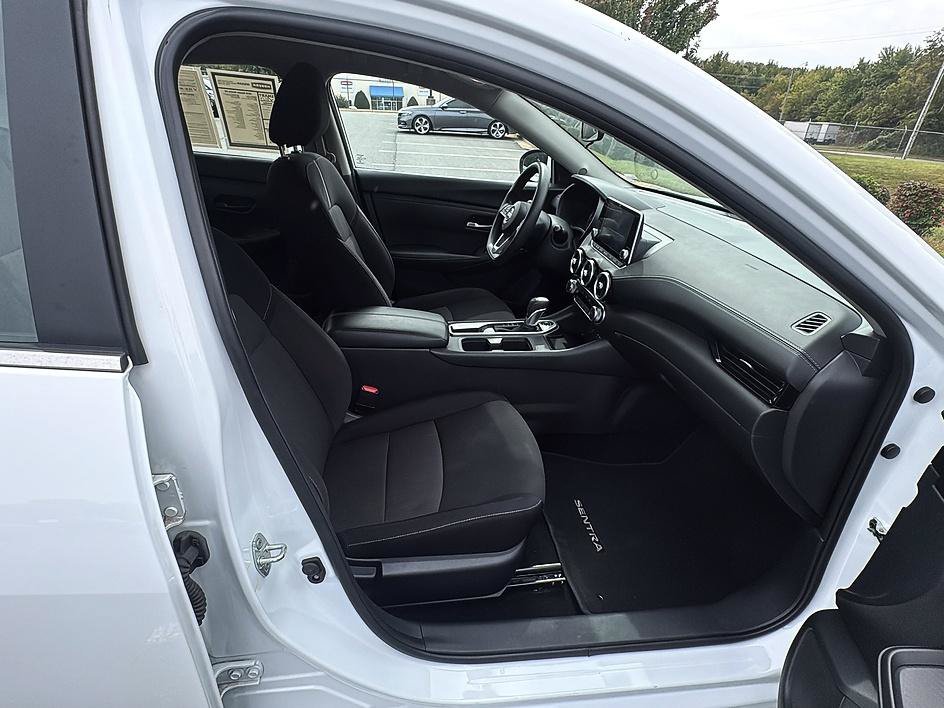 Used 2025 Fresh Powder Nissan SV image 24