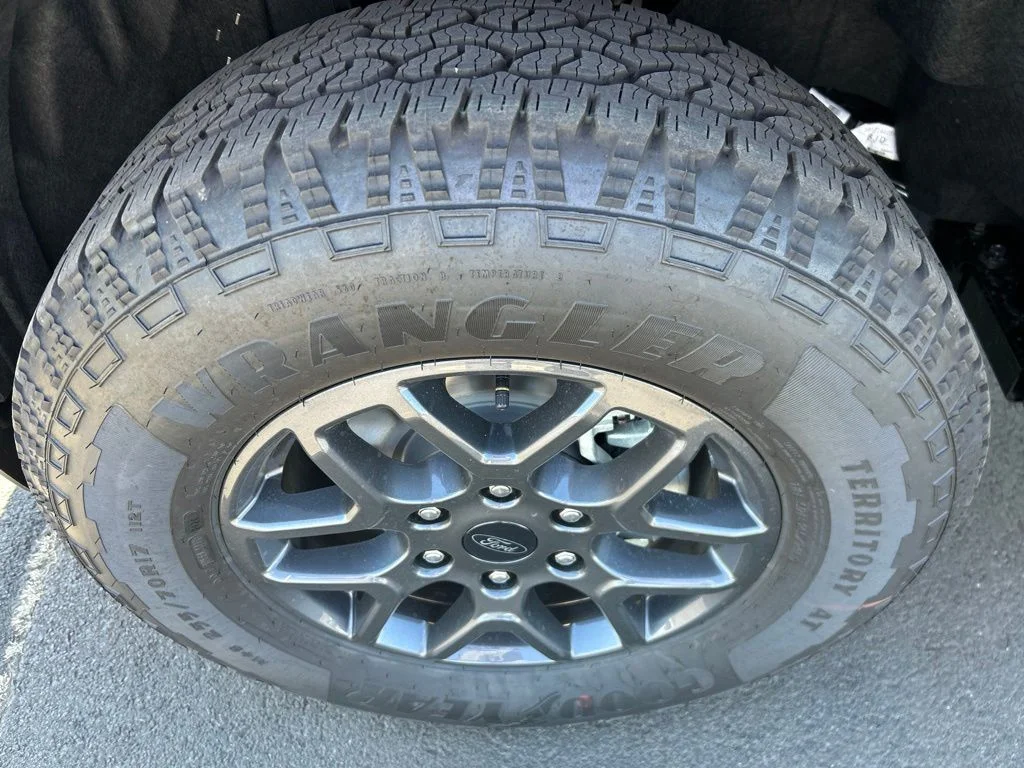New 2026 Shadow Black Ford XLT image 17