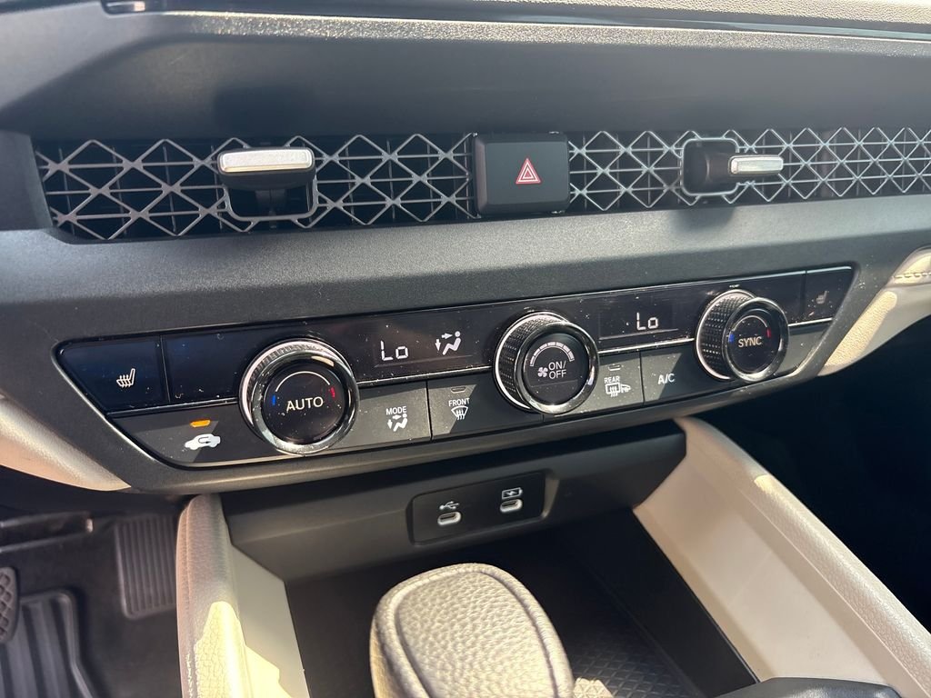 Used 2024 Canyon River Blue Metallic Honda EX image 20
