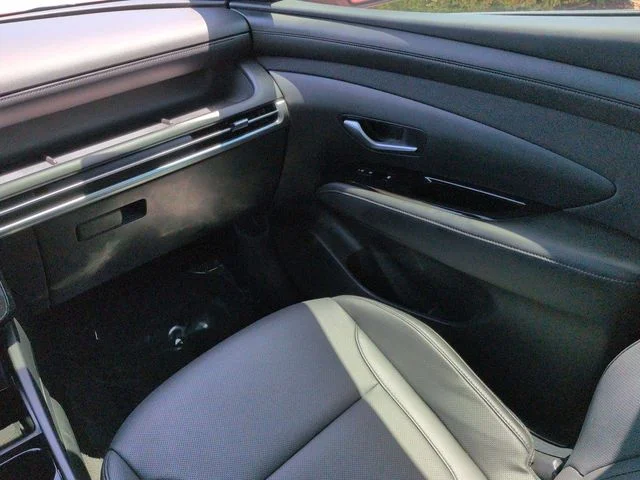 Certified Used 2026 Canyon Red Hyundai XRT image 17