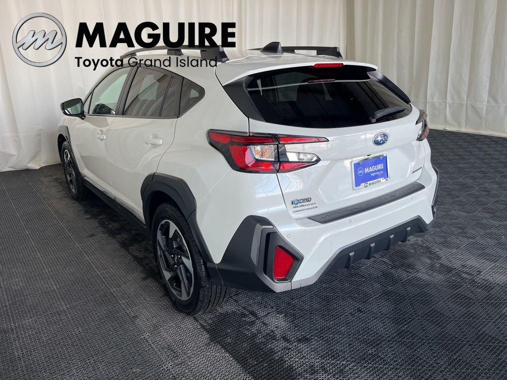 Used 2024 Crystal White Pearl Subaru Limited image 30