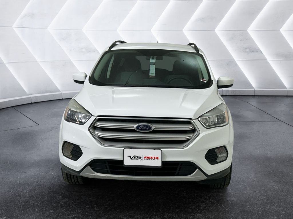 Used 2018 White Ford SE image 2