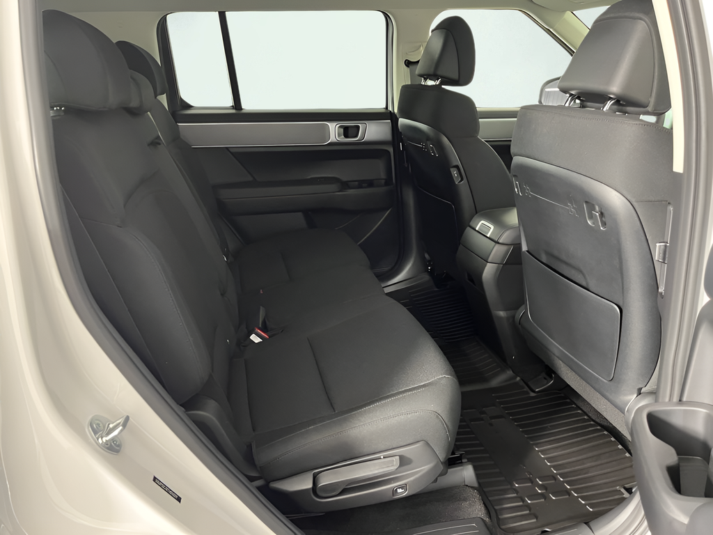 2026 Hyundai Santa Fe SE - Photo 11