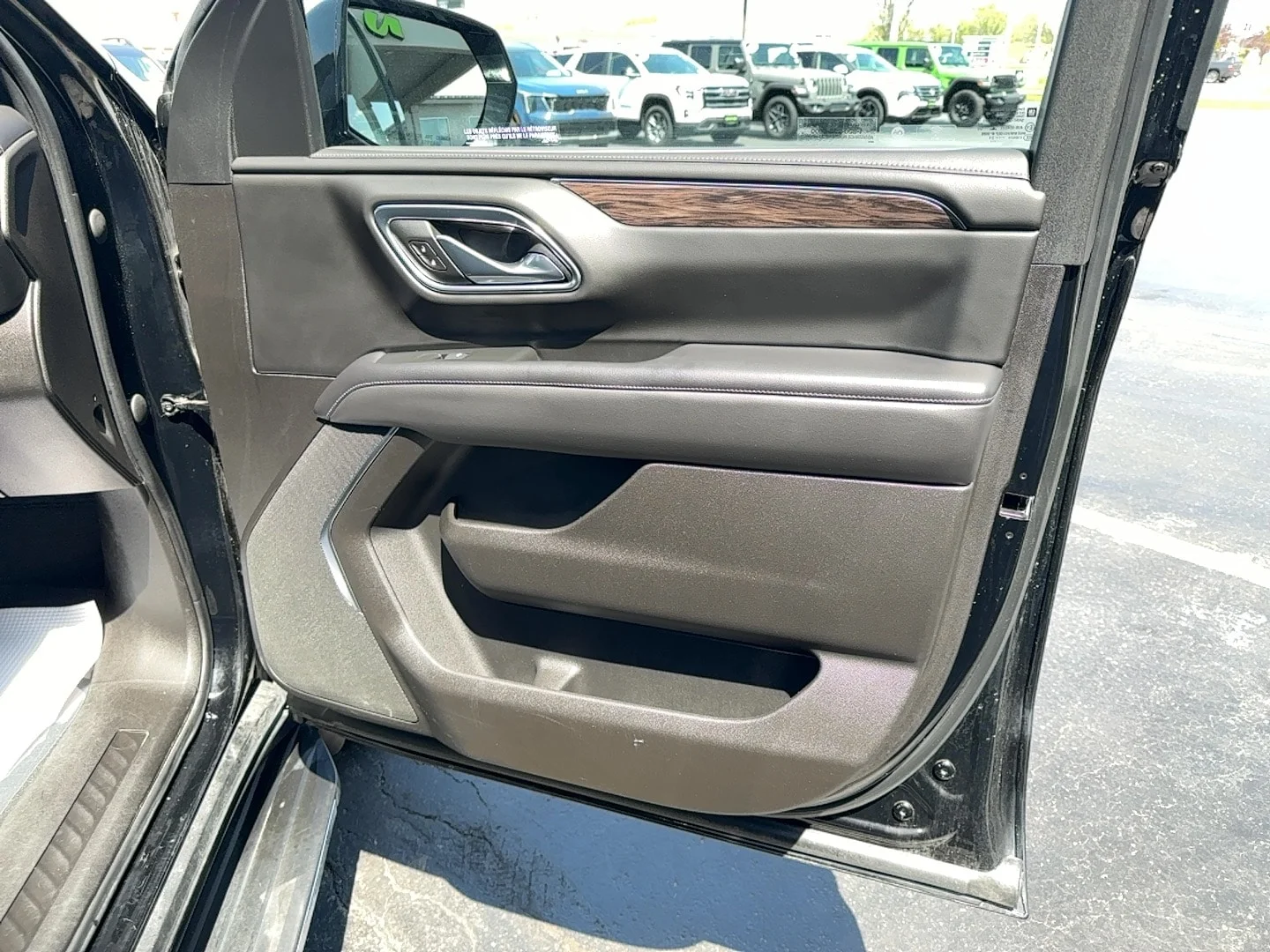 Used 2021 Black Chevrolet LS image 27