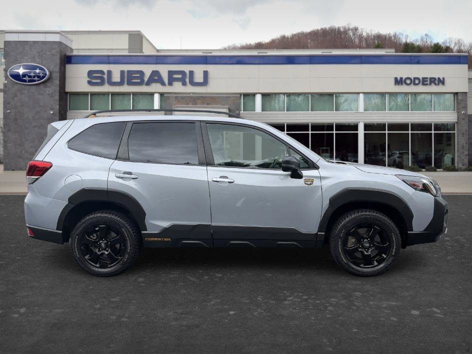 Used 2024 Ice Silver Metallic Subaru Wilderness image 4