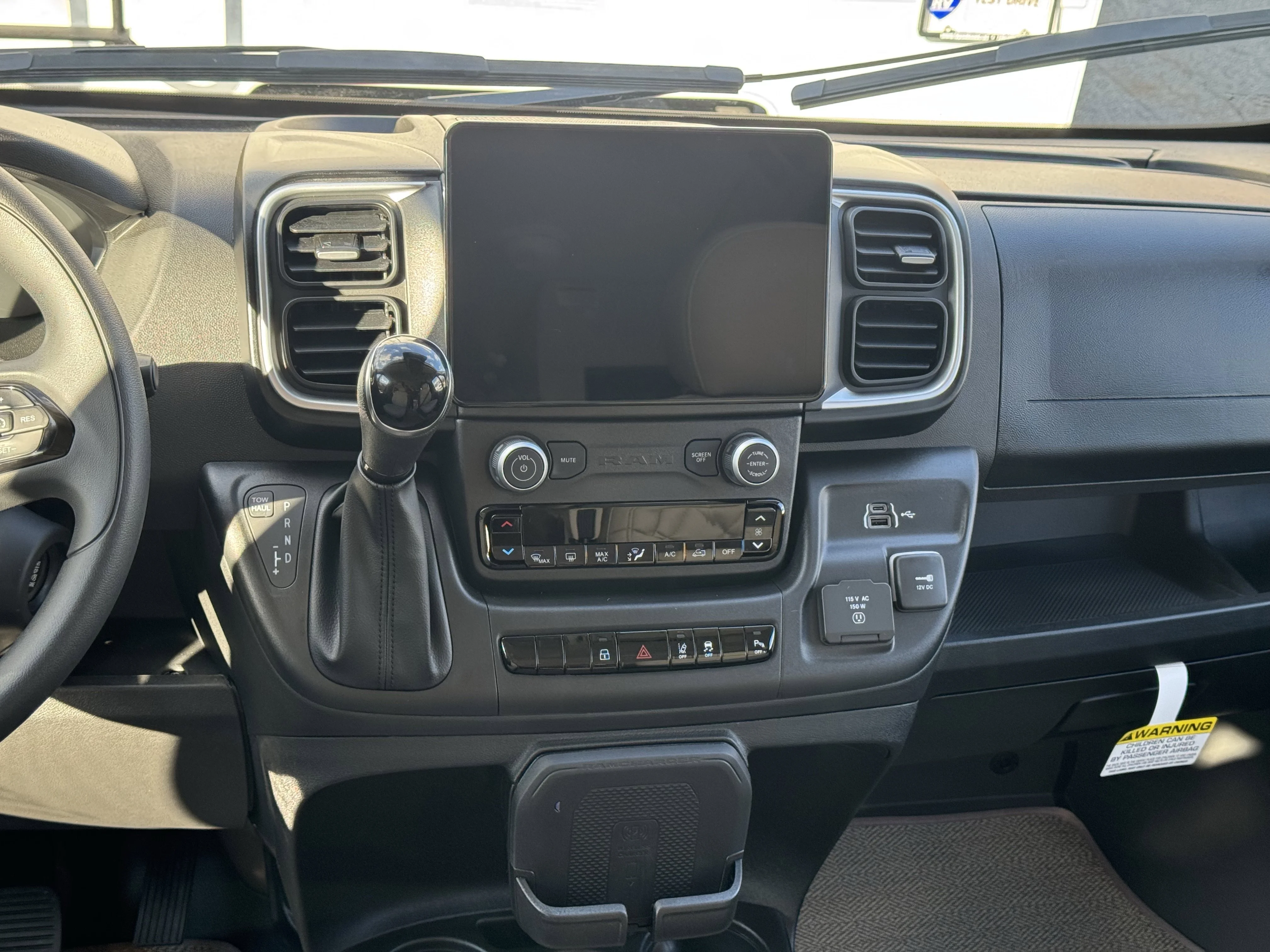2025 RAM ProMaster Window Van Base - Photo 13