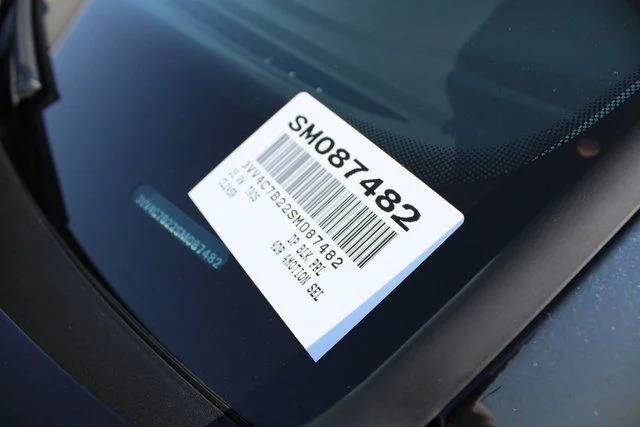 2025 Volkswagen Taos SEL - Photo 31