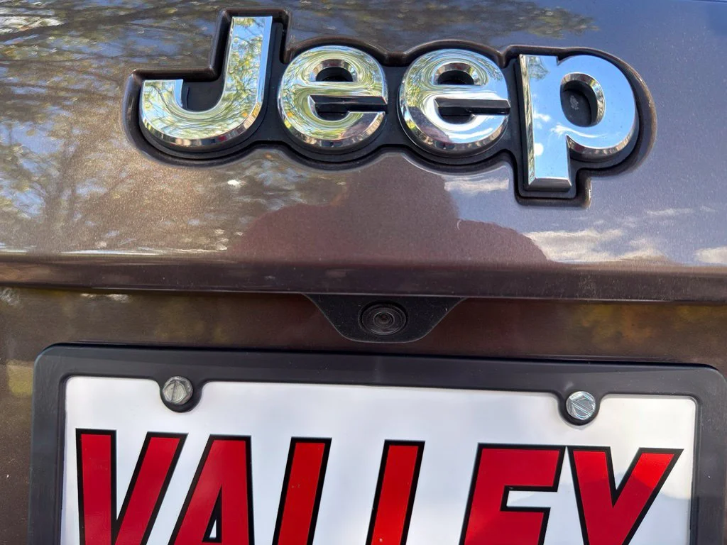 Used 2018 Brown Jeep Overland image 22