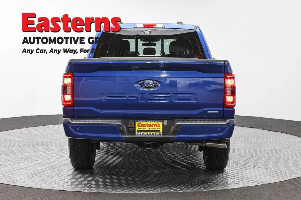 Used 2023 Blue Ford XLT image 6