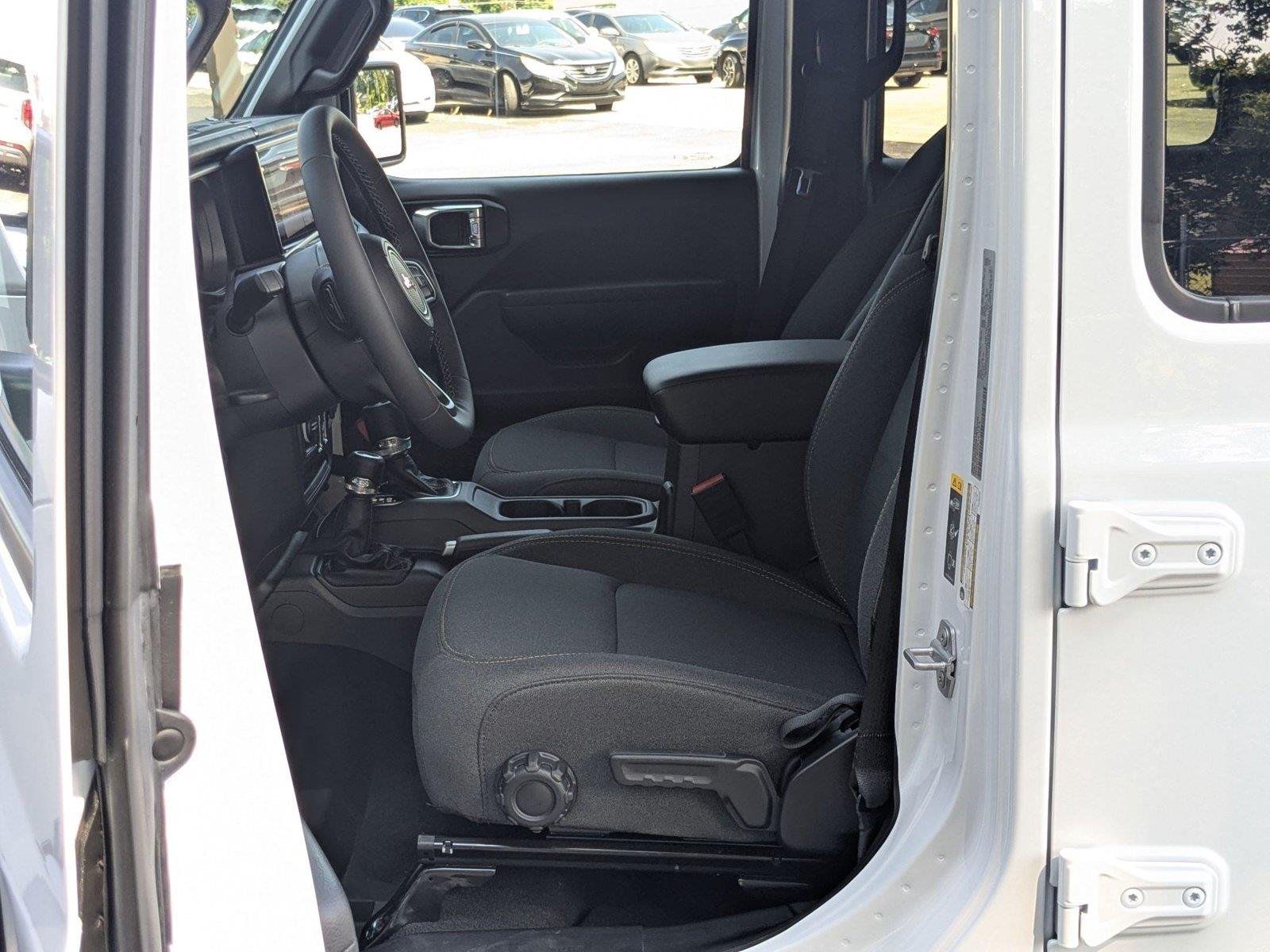 2026 Jeep Wrangler 4-Door Sport S - Photo 11