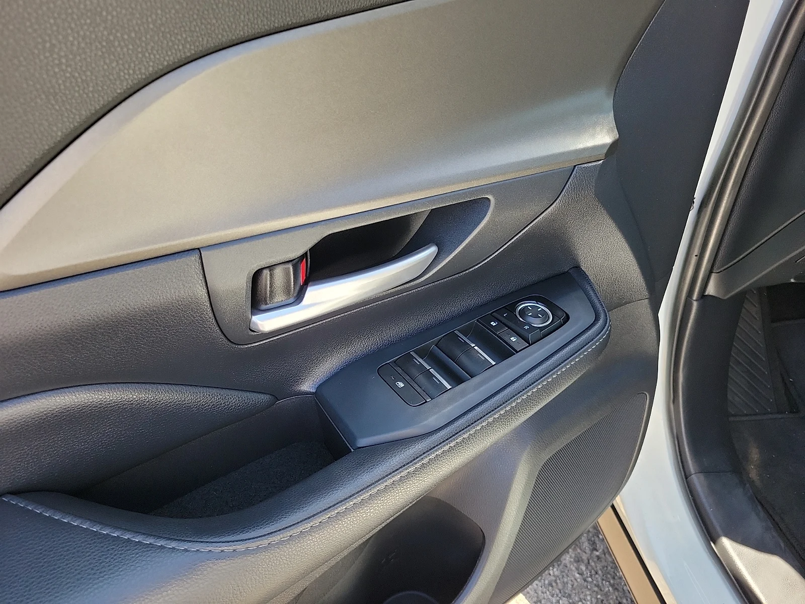 Certified Used 2024 Pearl Toyota Hybrid Limited image 18