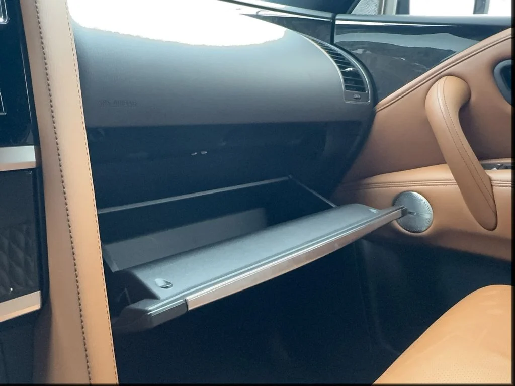 Used 2022 Black INFINITI Sensory image 44
