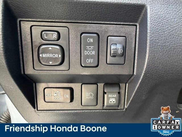 Used 2019 Gray Toyota SR5 image 25