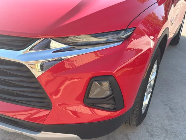 Used 2019 Red Chevrolet Base image 12