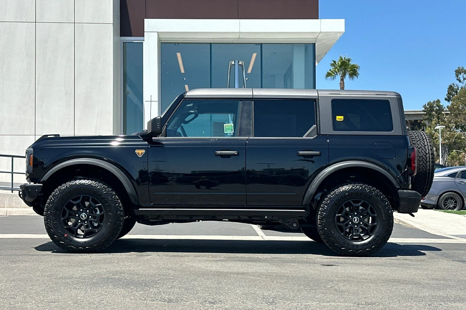 New 2026 Shadow Black Ford Badlands® image 6