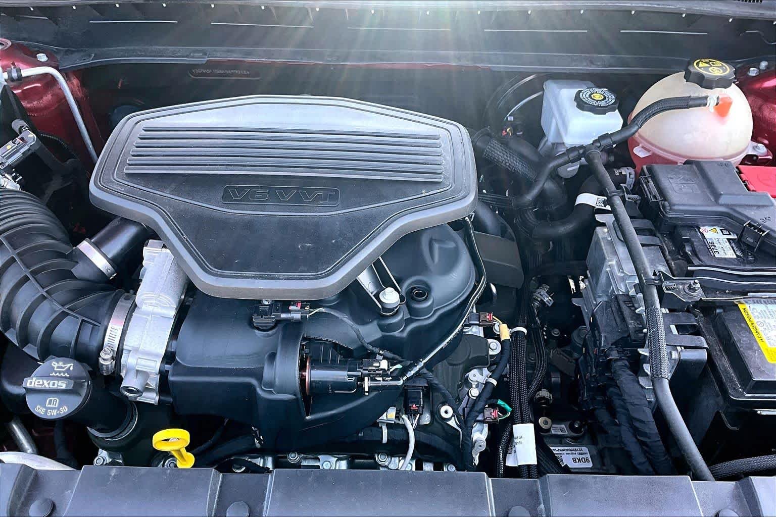Used 2019 Cajun Red Tintcoat Chevrolet Premier image 33