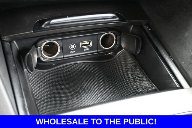 Used 2019 Black Kia S image 26