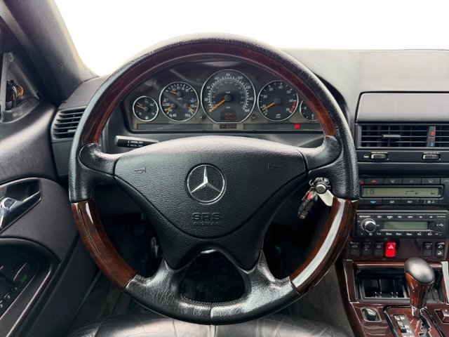 Used 2001 Silver Mercedes-Benz SL 500 image 13