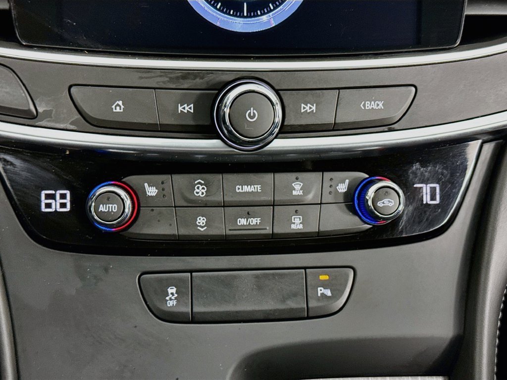2017 Buick LaCrosse Essence - Photo 17