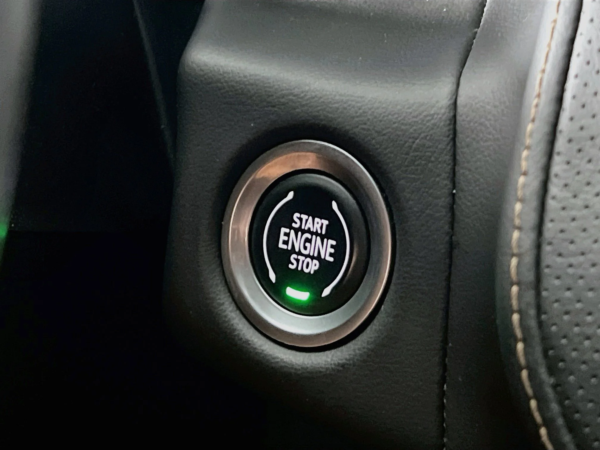 Used 2023 Onyx Black GMC AT4 image 16