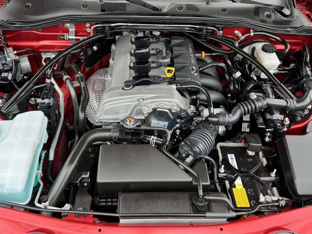 2025 Mazda MX-5 Miata Club - Photo 13