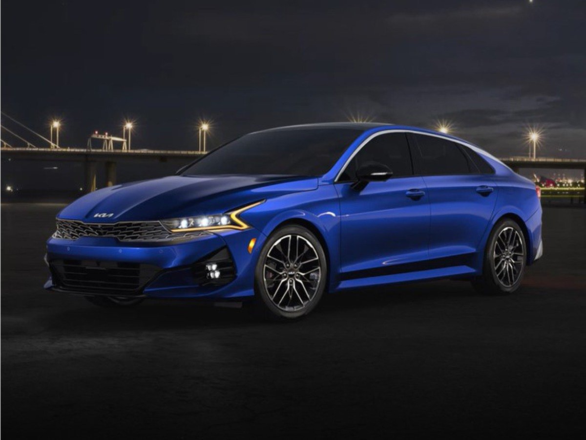 Used 2024 Gray Kia GT-Line image 1