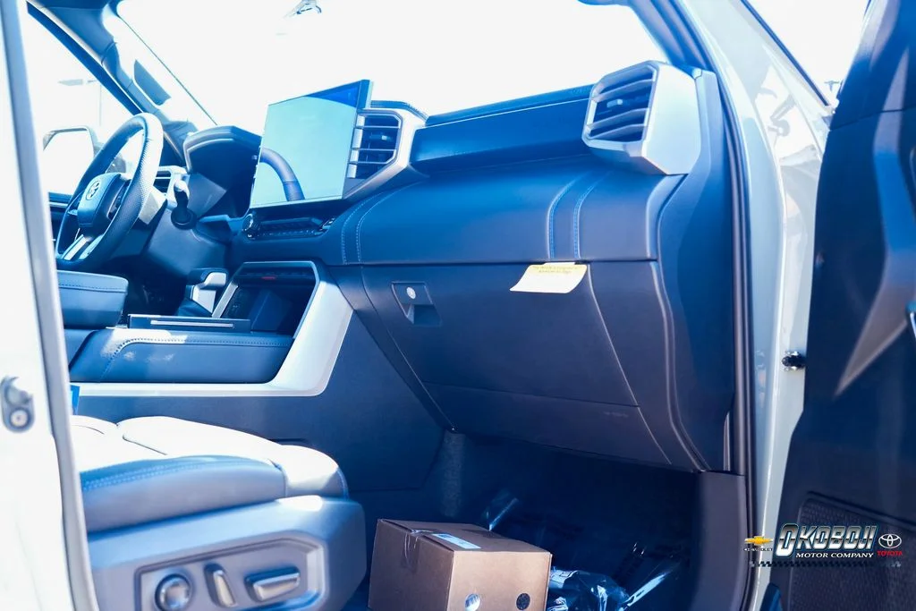 2026 Toyota Tundra Platinum - Photo 15