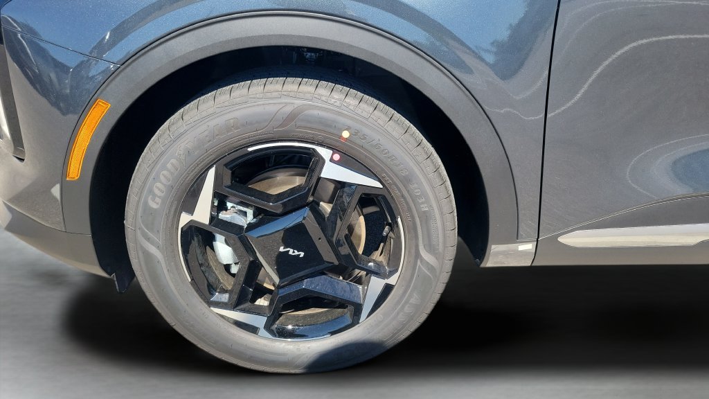 New 2027 Gravity Gray Kia EX image 26