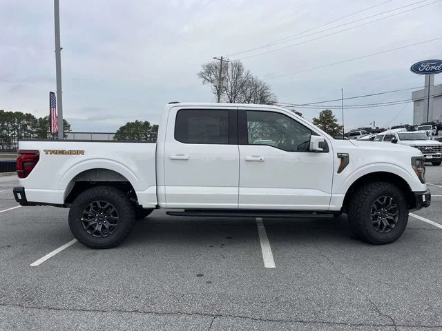 New 2025 White Ford Tremor image 2