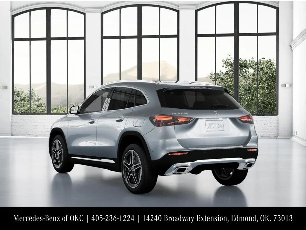 New 2026 Silver Mercedes-Benz GLA 250 image 28