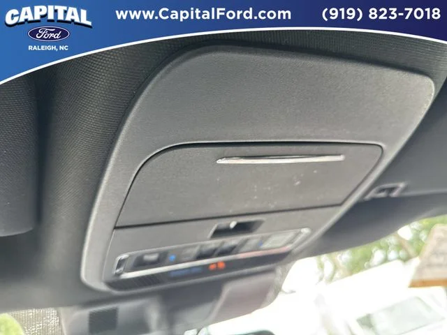 Used 2023 Gray Ford Lariat image 33