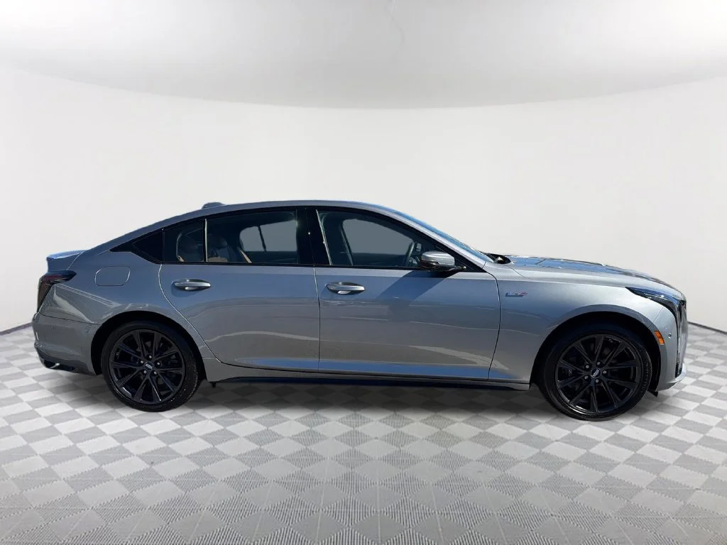 Used 2025 Silver Cadillac V-Series image 4