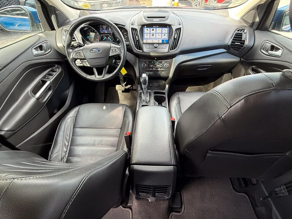 Used 2018 Lightning Blue Metallic Ford SEL image 23