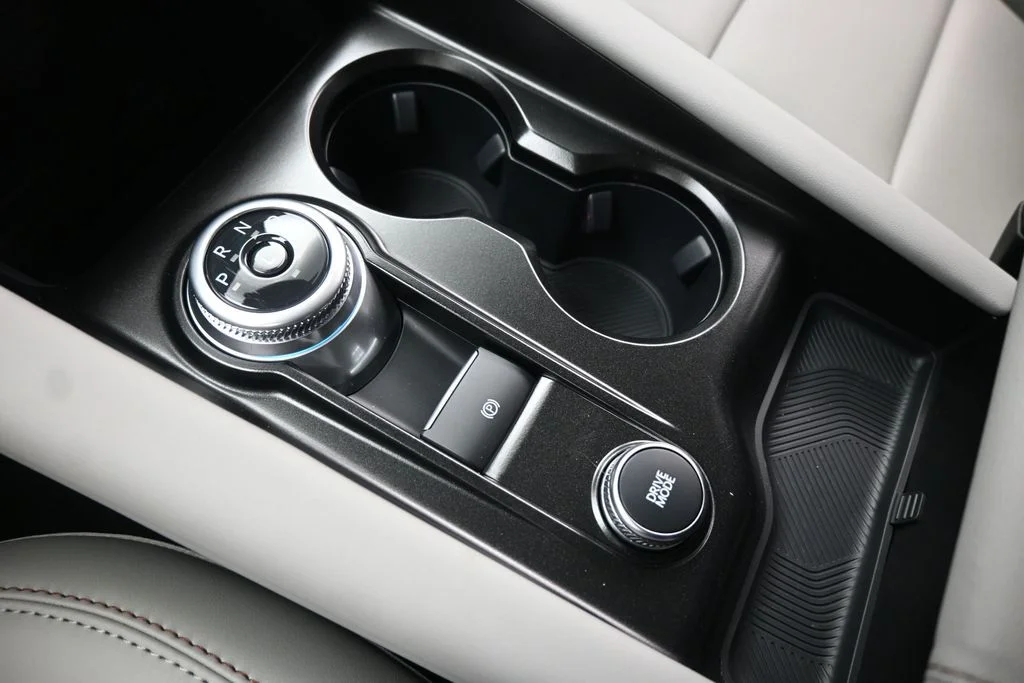 New 2026 Vapor Blue Metallic Ford Active image 15