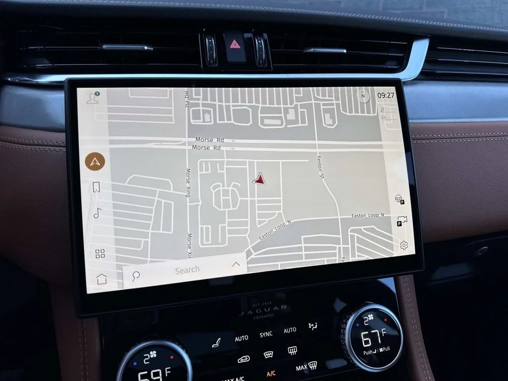 2026 Jaguar F-Pace R-Dynamic S - Photo 23