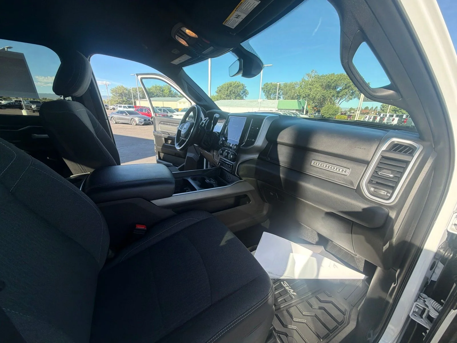 Used 2019 White Ram Big Horn image 31