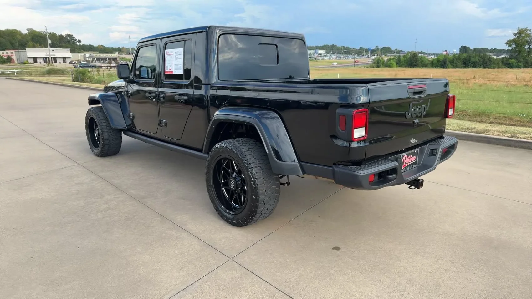 Used 2025 Black Clearcoat Jeep Nighthawk image 7