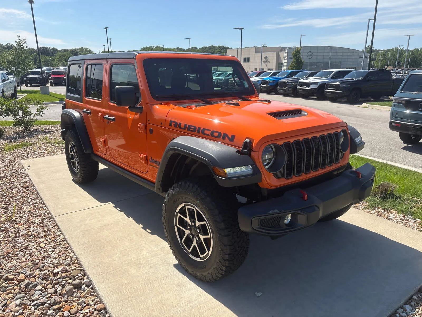 New 2026 Joose Exterior Paint Jeep Rubicon image 2