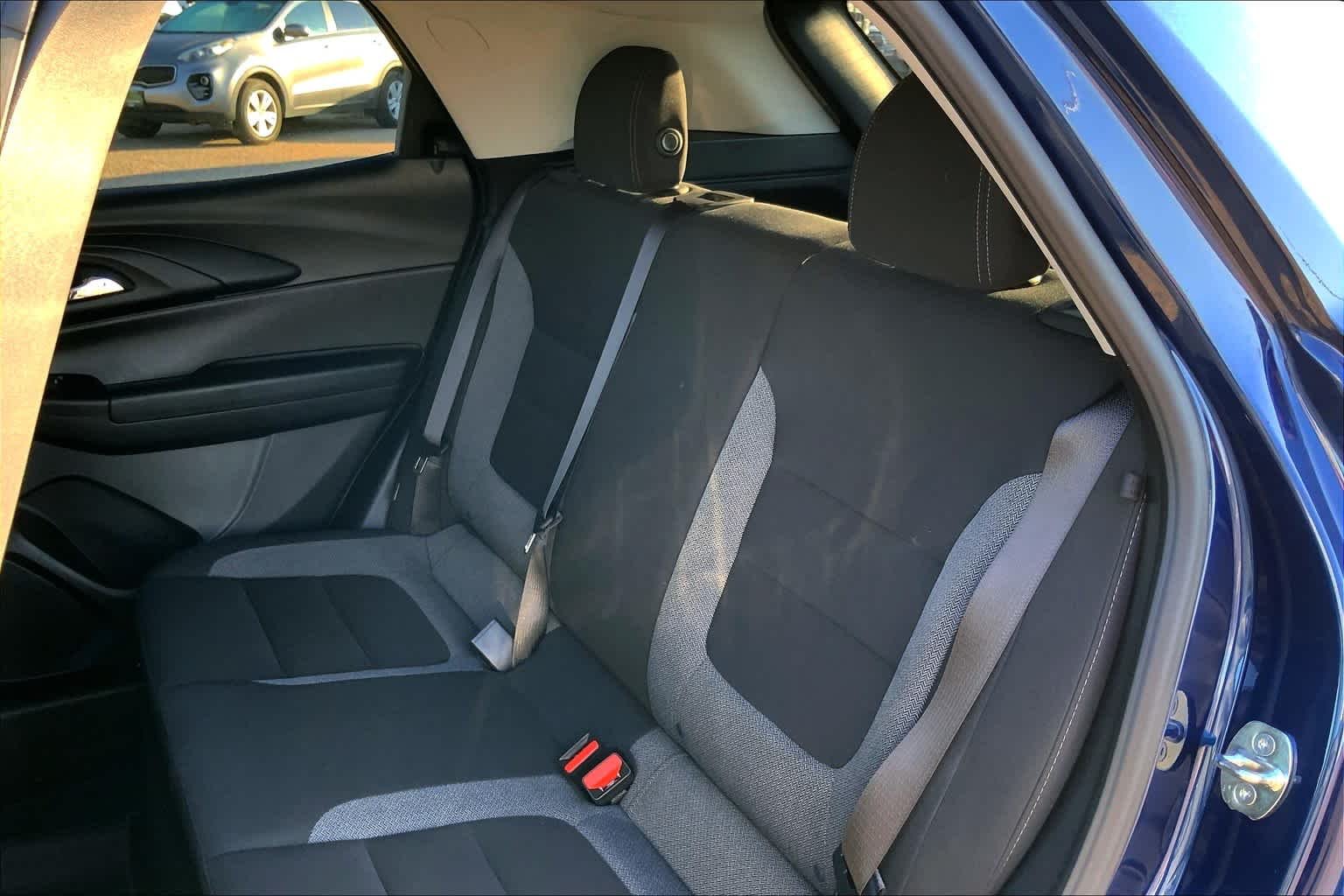 Used 2022 Blue Glow Metallic Chevrolet LT image 20