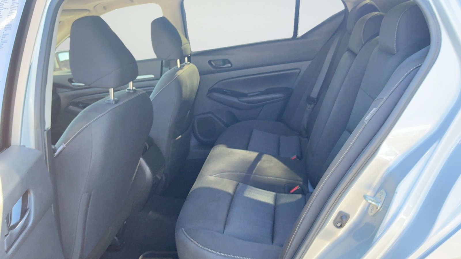 Used 2023 Silver Nissan 2.5 SV image 50