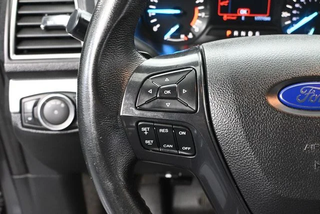 2017 Ford Explorer XLT - Photo 24