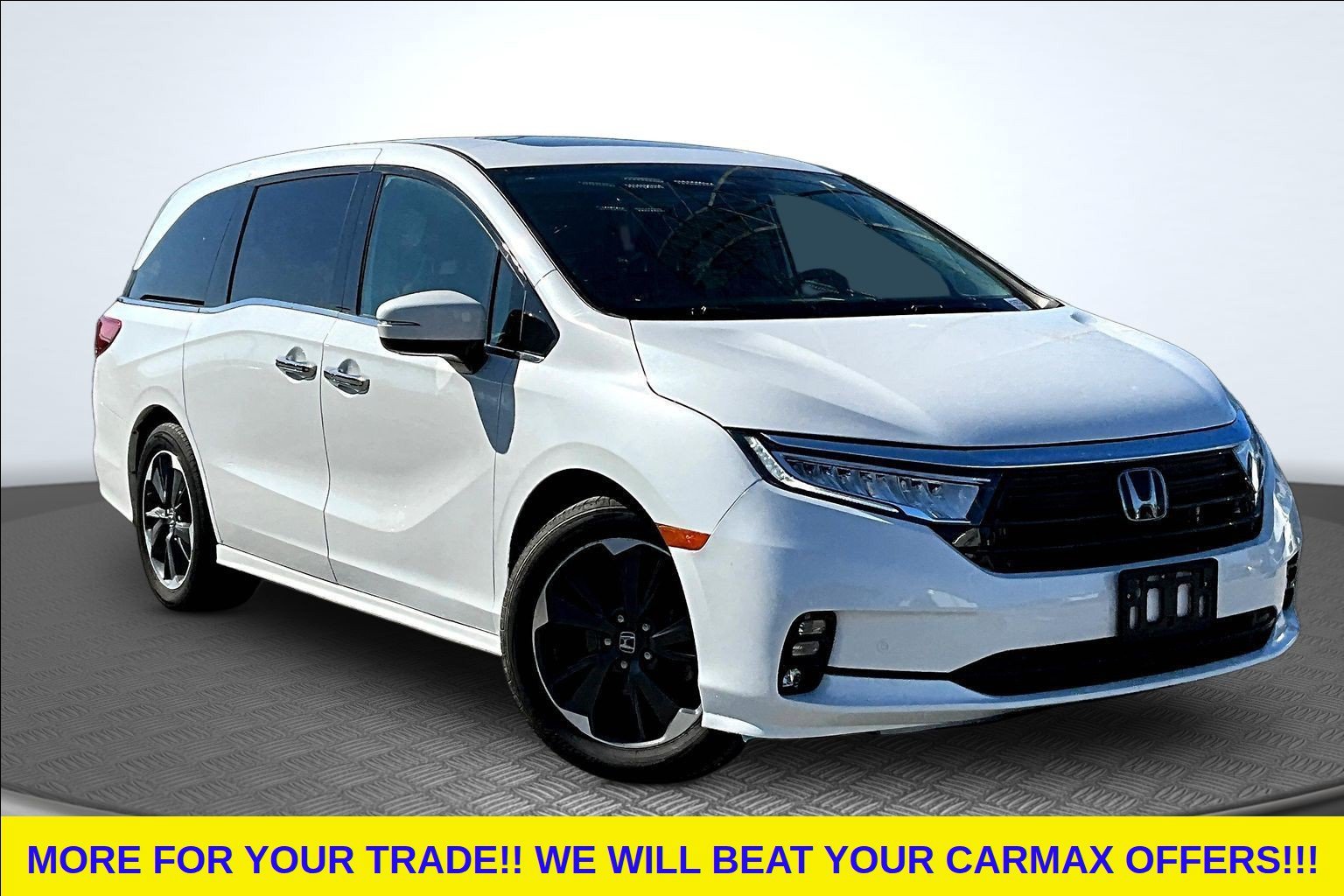 Used 2023 White Honda Elite image 2