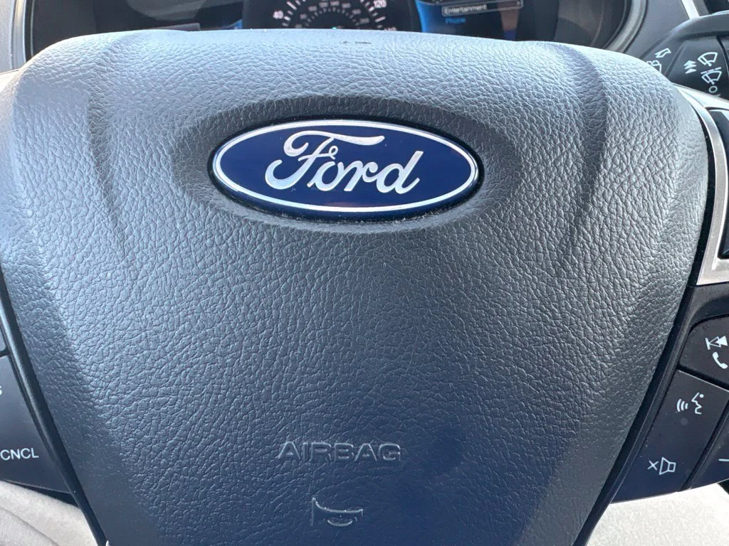 Used 2024 Oxford White Ford SEL image 10