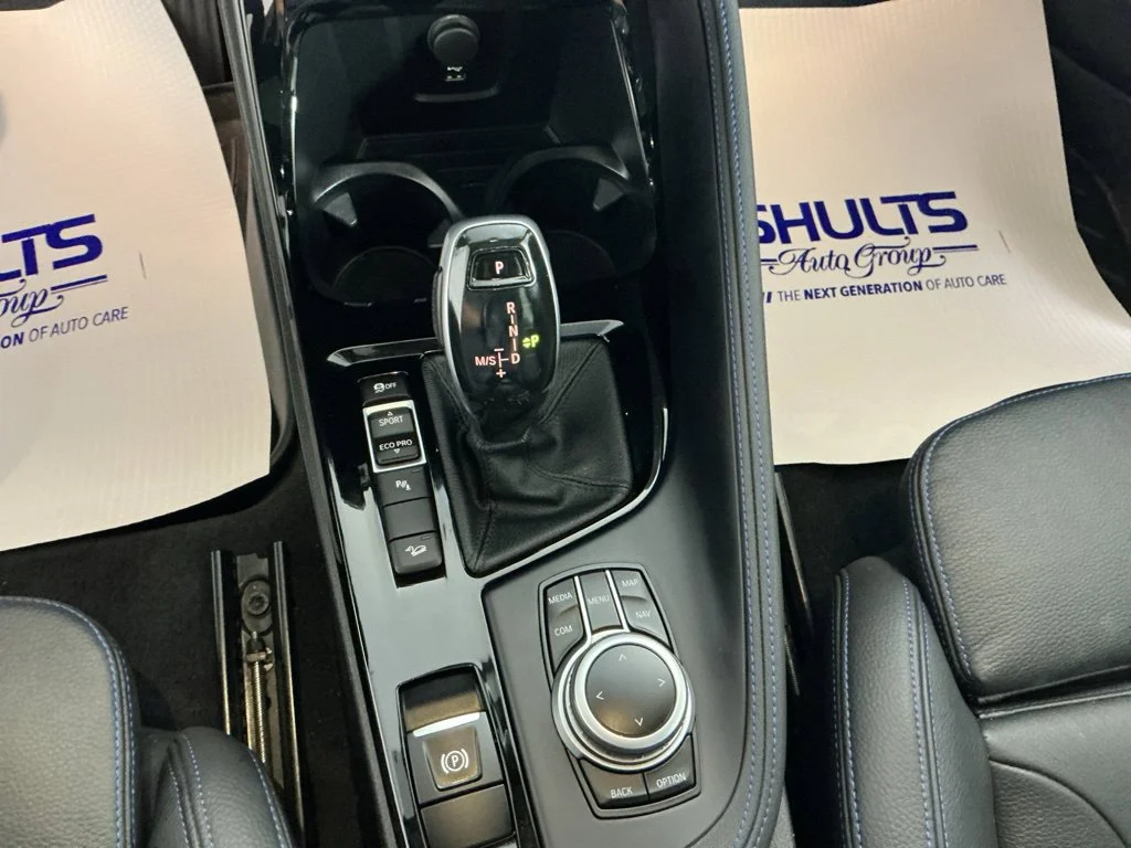 Used 2022 Blue BMW xDrive28i image 25