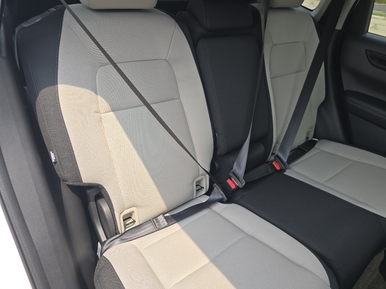 New 2026 Platinum White Pearl Honda EX image 19